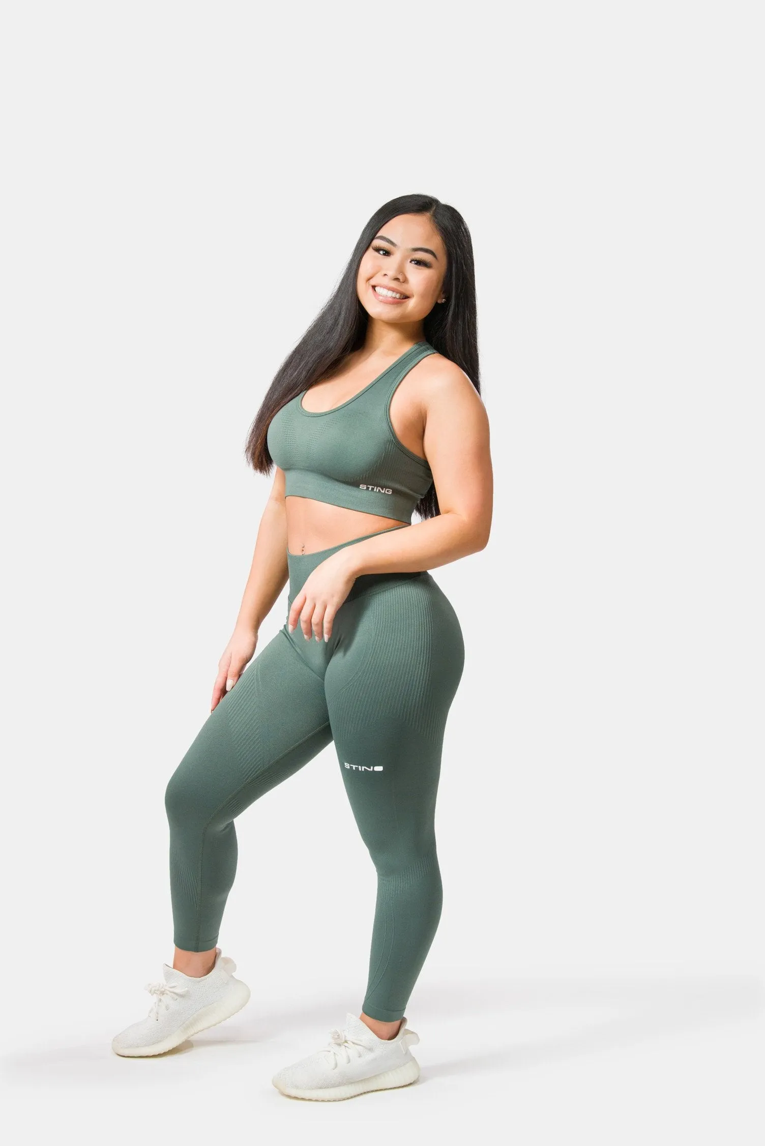 Allure Seamless Sports Bra