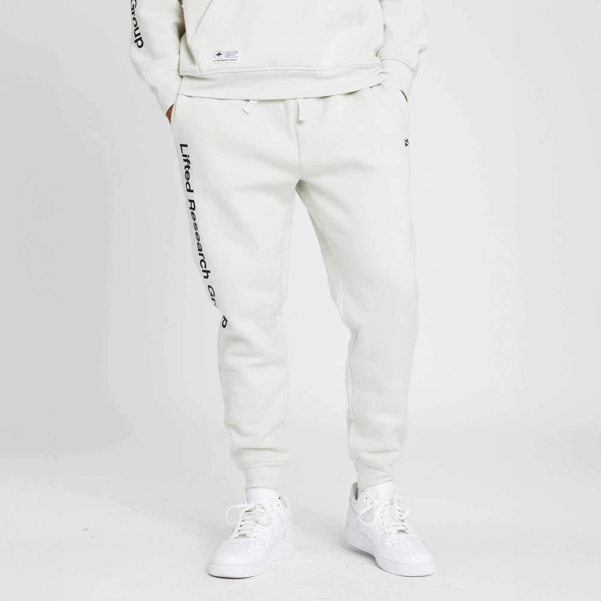 LIFTED SCRIPT JOGGER SWEATPANTS - LIGHT GREY