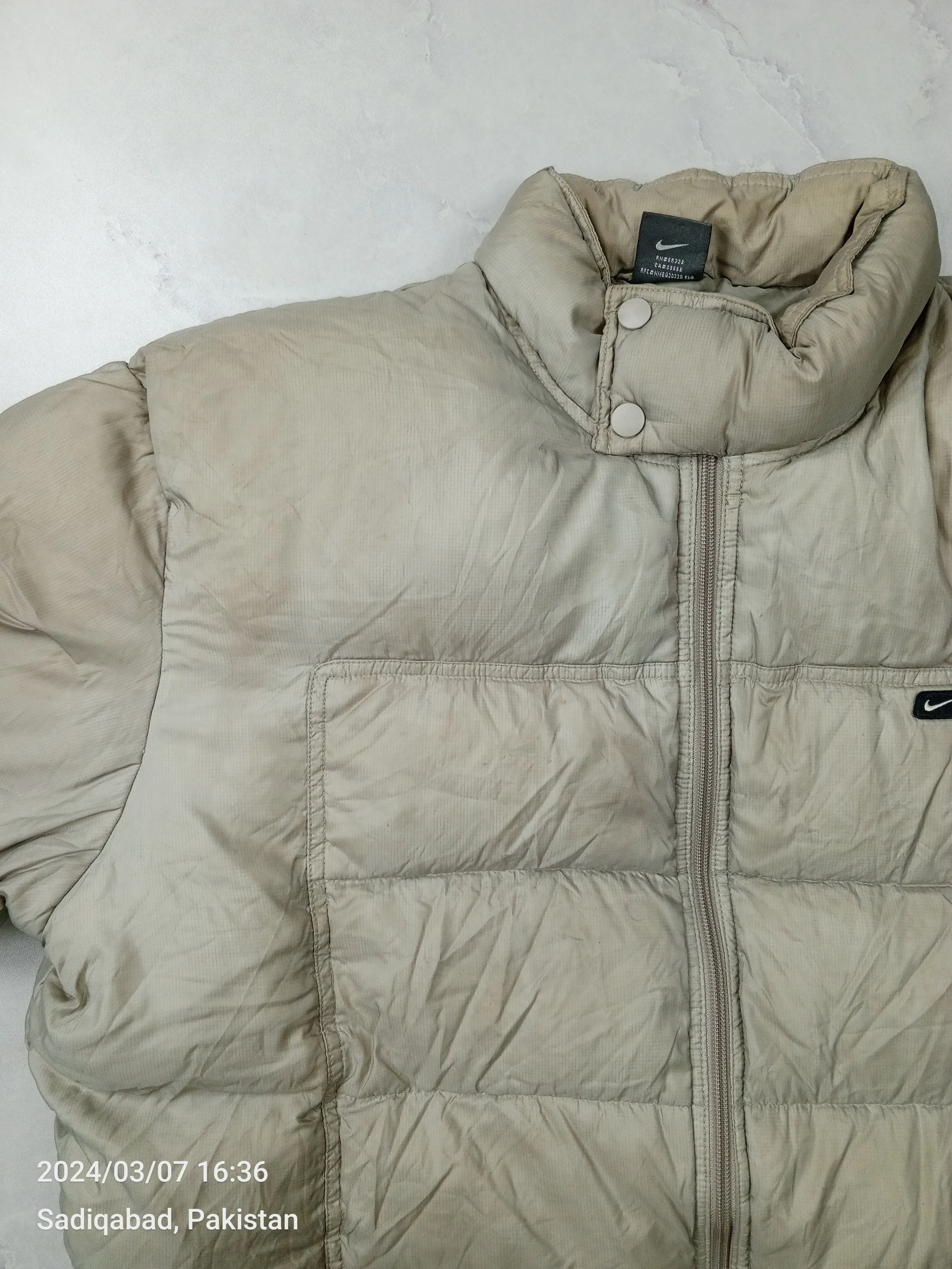 NIKE PUFFER JACKET - 11 PIECES