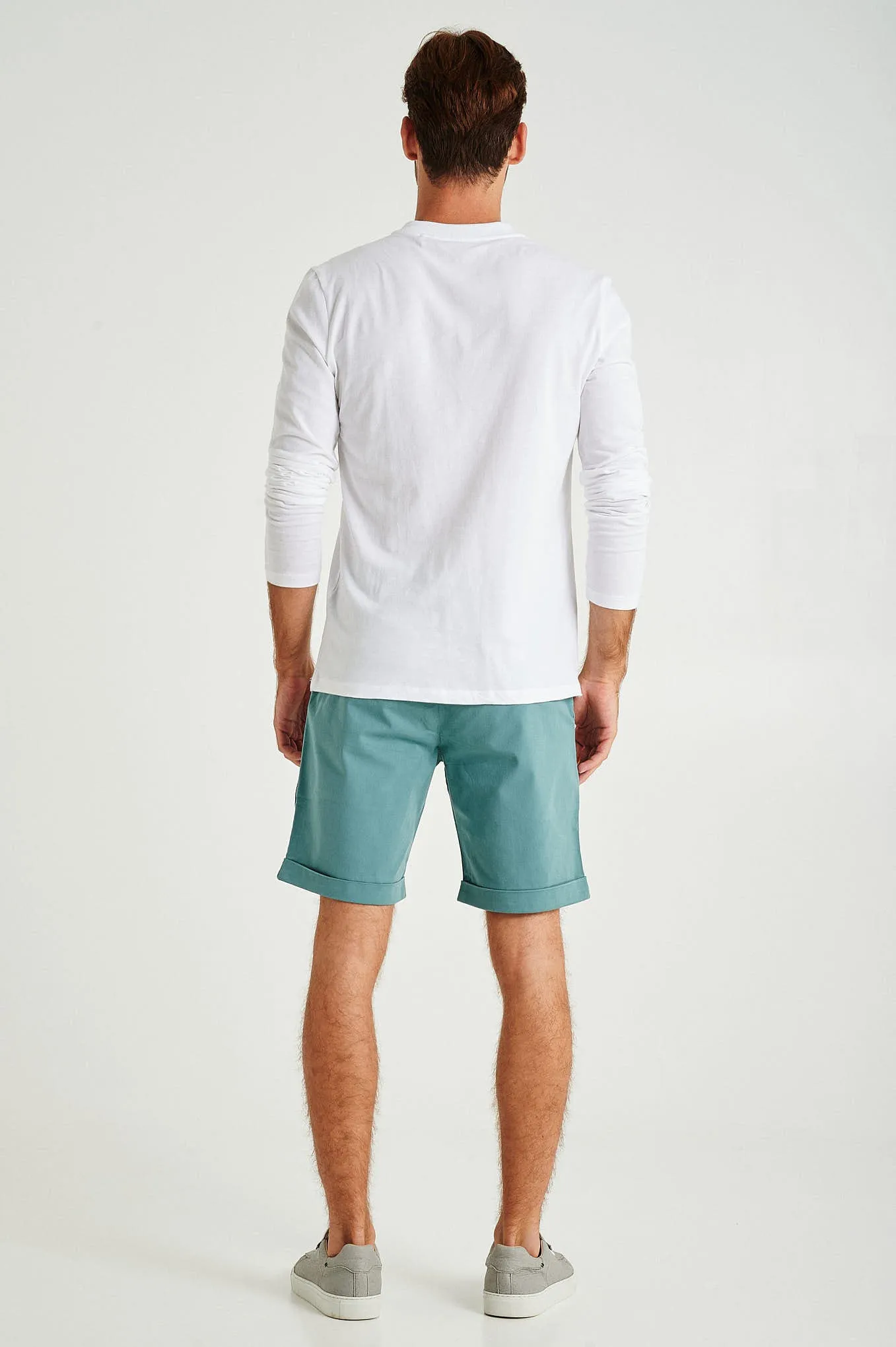 Plain basic with organic cotton bermuda shorts