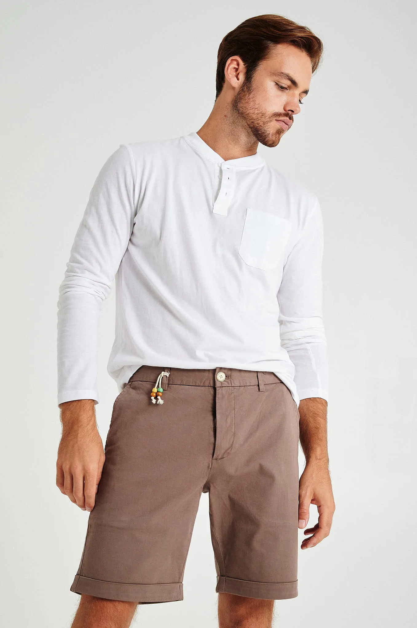 Plain basic with organic cotton bermuda shorts