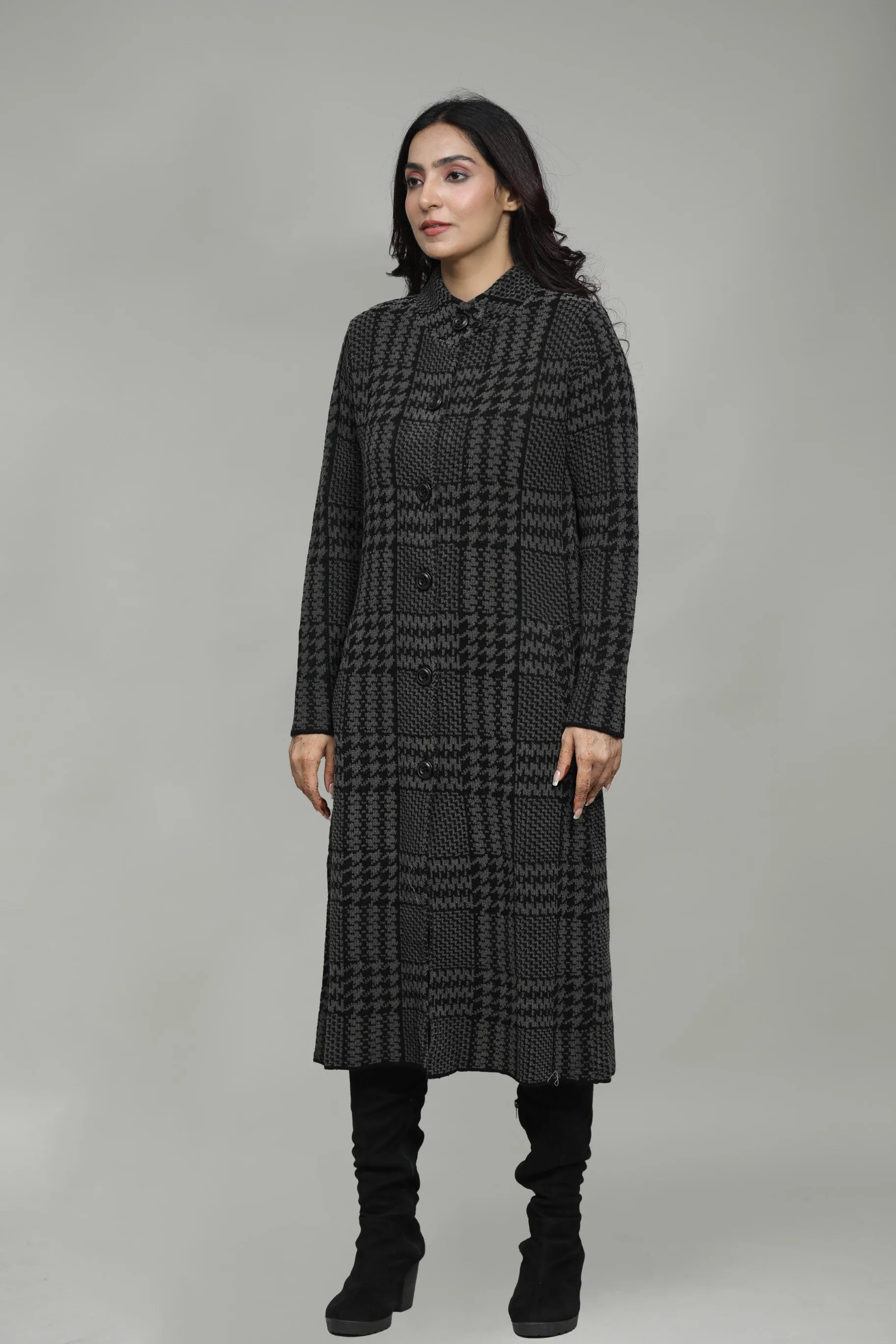 Women Woolen Checkered T-Neck Long Coat