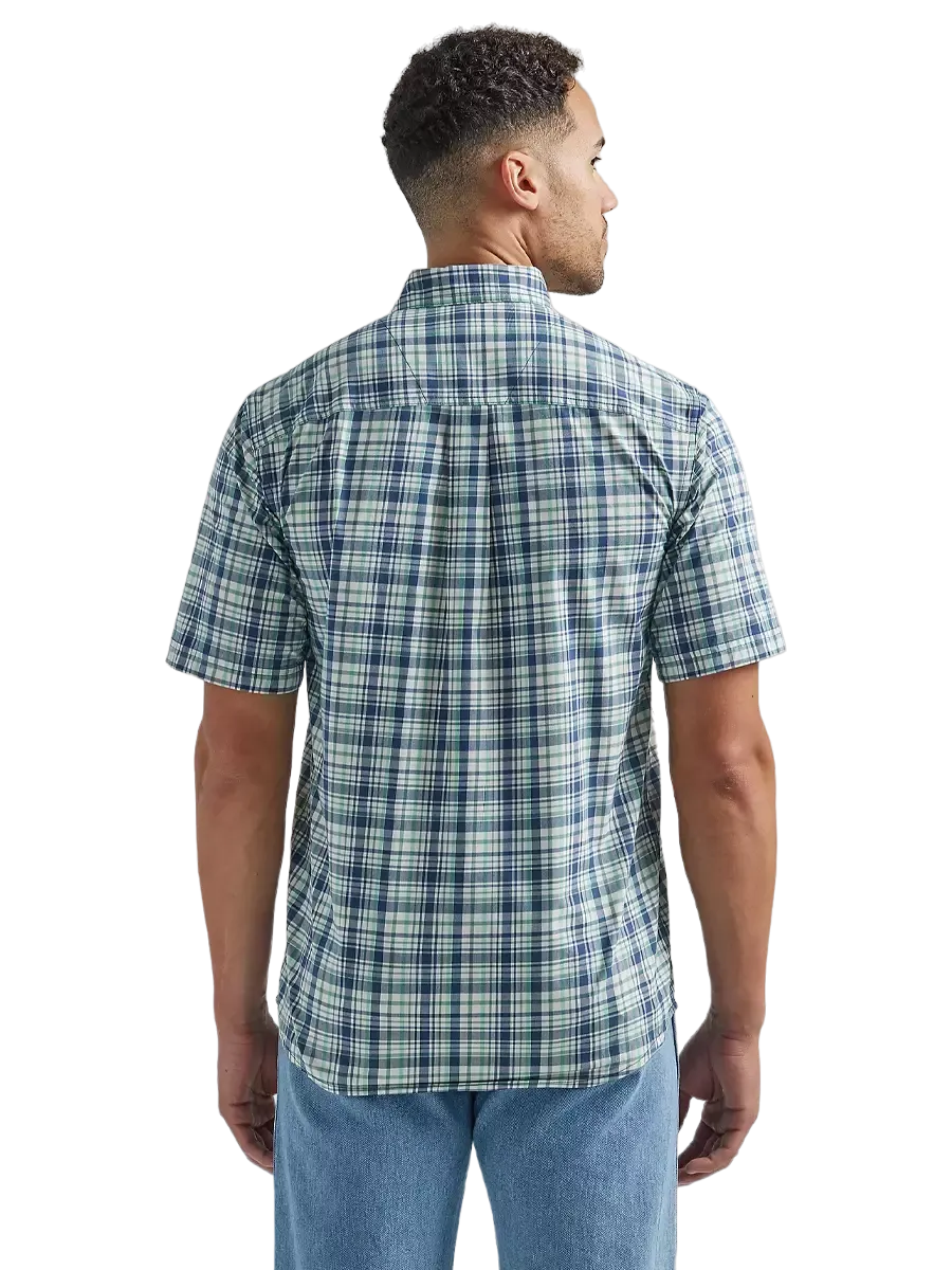 Wrangler Men's Rugged Green & Blue Short Sleeve Plaid Shirt